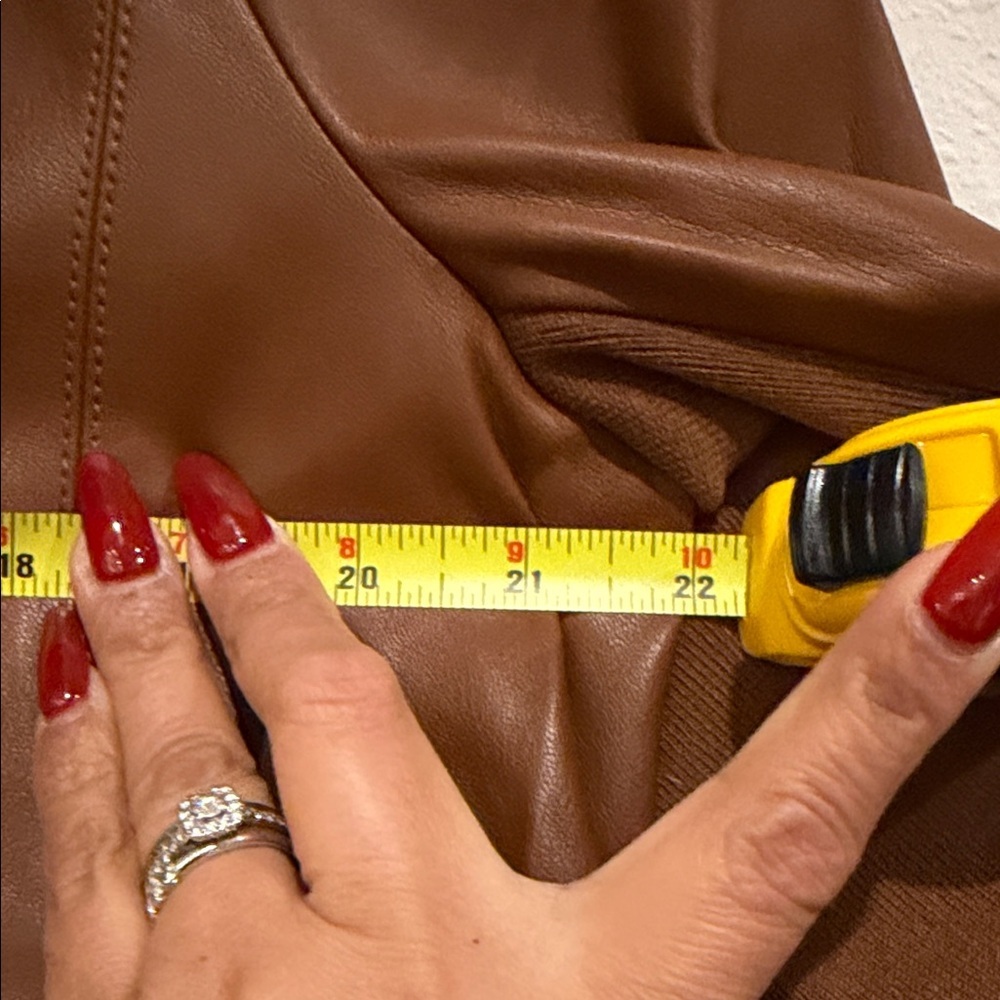 Bagatelle Tan Women's Blazer - Picture 5 of 7